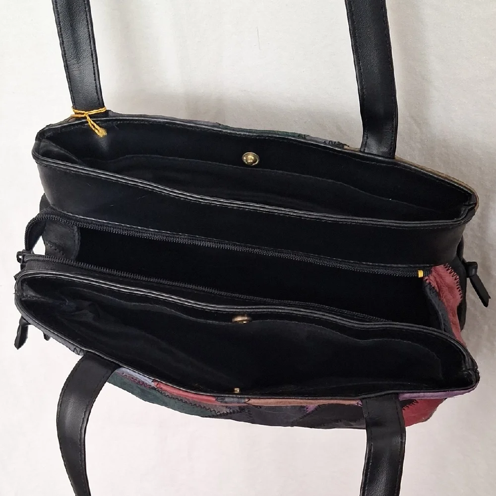 La Covina Women's Multicolor Shoulder Bag
